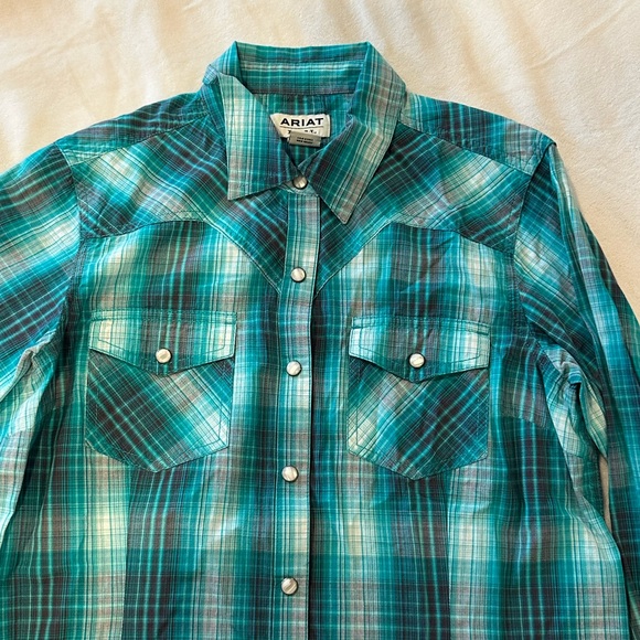 Ariat Women’s Teal Plaid Button Down Shirt - Picture 3 of 7